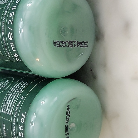 Paul Mitchell Tea Tree Bundle - Picture 5 of 7